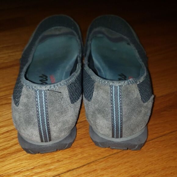 Skechers gray Slip-On Flats - Picture 4 of 8